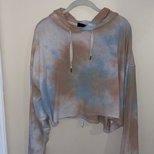 URBAN OUTFITER TYE DIE SWEATER